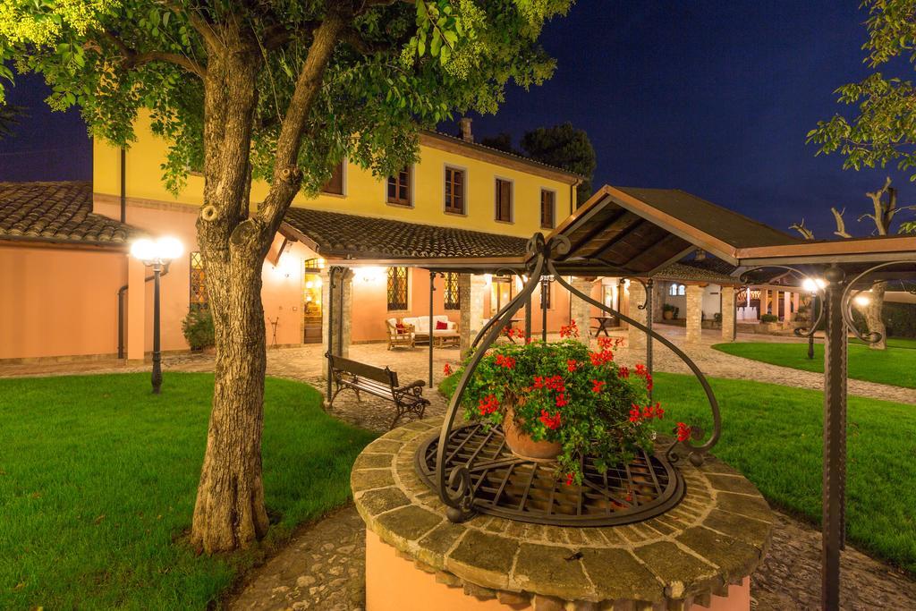 Corte Dei Tini Villa Vomano Екстериор снимка