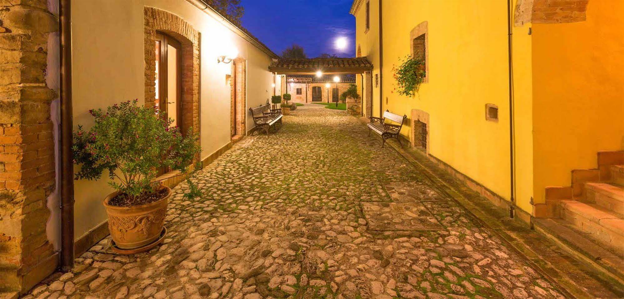 Corte Dei Tini Villa Vomano Екстериор снимка